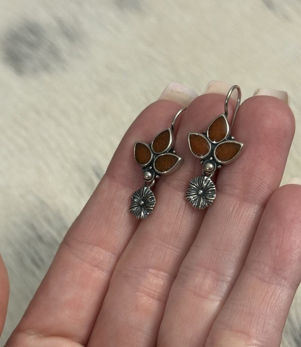 Carolyn Pollack Relios Sterling Silver Coral Chip Flower Cluster Dangle Earrings
